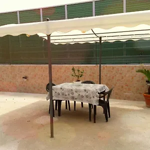Breakfast In Neapol