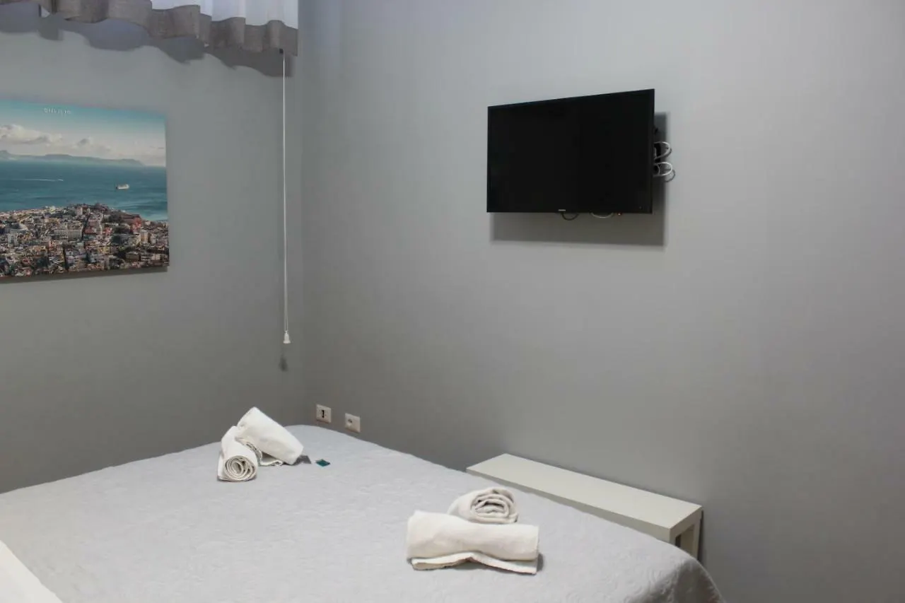 Central Station Garibaldi Neapol Bed & Breakfast